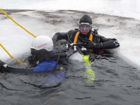 Wet suit boys 3